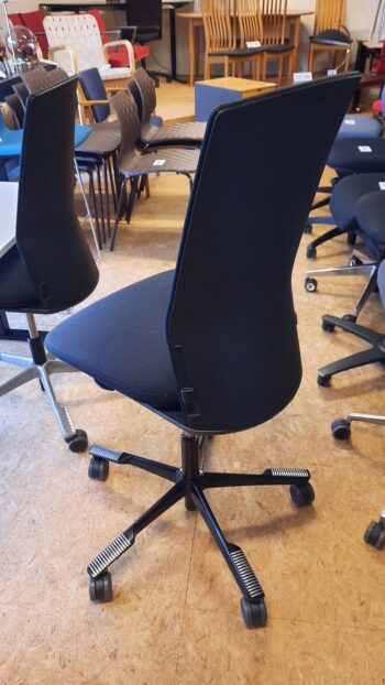 HÅG Futu med høj/lang gaspatron - Billede 3