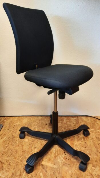 HÅG H04 4100 i flot stand - Billede 2